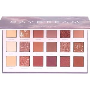 Alter Ego Daydream Eyeshadow Palette